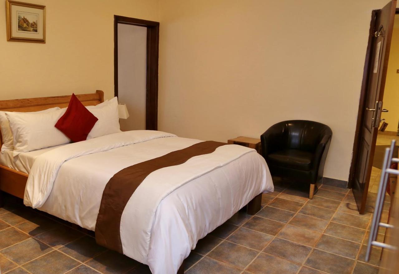 Eden Vale Hotel Ajiringano Esterno foto